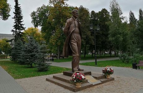 Monument to Dmitriy Shostakovich