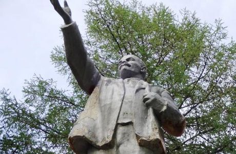 Lenin Statue
