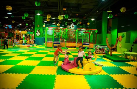 Asterix Entertainment Center
