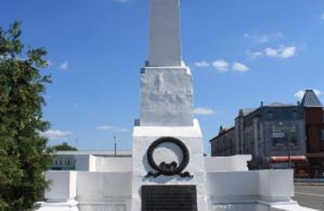 Monument to the Fighters of the Two Revolutions