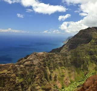 Nu'alolo Trail