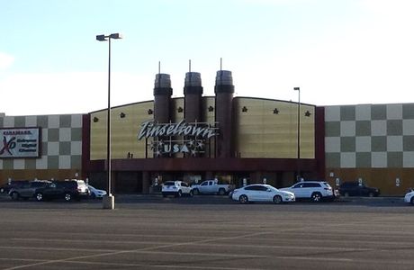 Cinemark Tinseltown