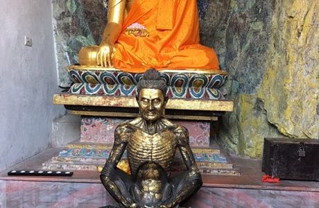 Dungeshwari Cave Temples