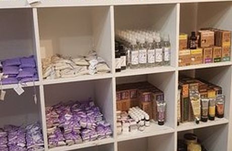 Saliunca Souvenir Shop