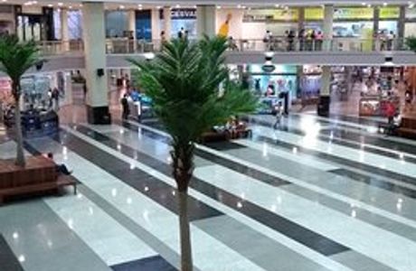 Riverside Shopping
