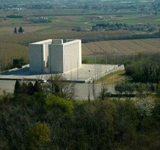 Ara Pacis Mundi di Medea