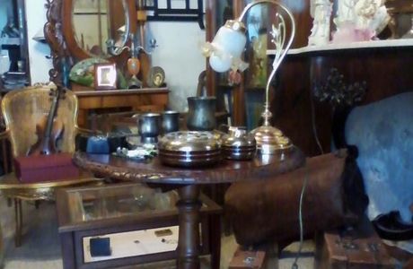 Antiques Bruni