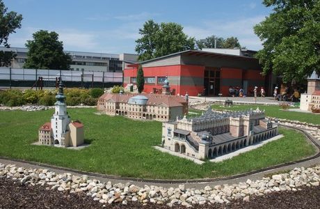 The World of Miniatures