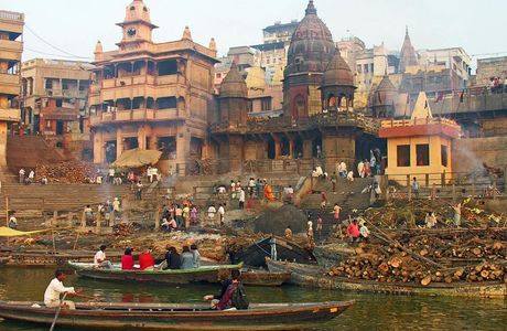 Manikarnika Ghat