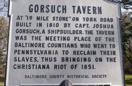 Country Club Tavern