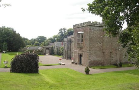 Kentchurch Court