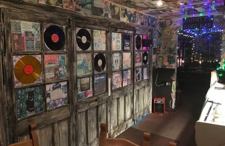 Jesters Bar