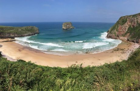 Playa de la Ballota
