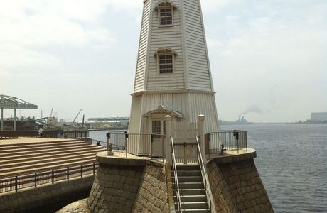 Old Sakai Lighthouse