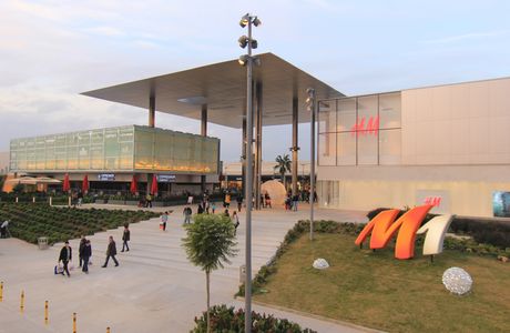 M1 Adana AVM