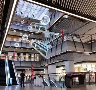 LeCoultre Shopping Center