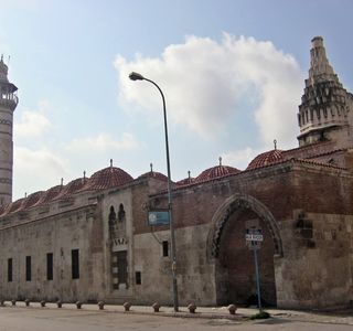 Ulu Cami ve Külliyesi