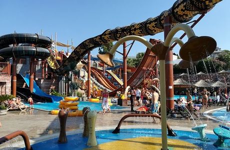 Pirates Inn Cactus Aquapark