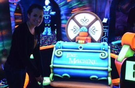 Glow MiniGolf Amsterdam