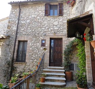 Borgo di Lugnano in Teverina