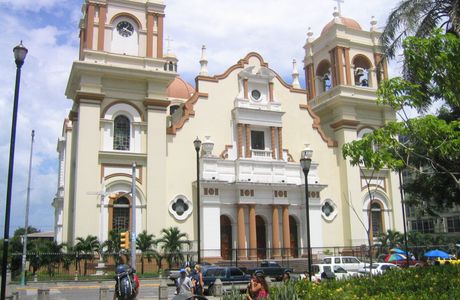 Catedral de San Pedro Apóstol