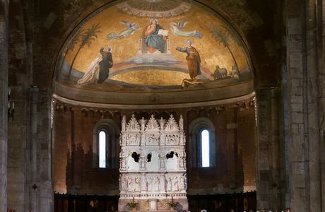 Basilica di San Pietro in Ciel d'Oro