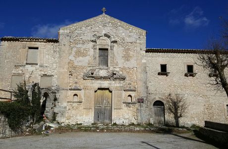 Chiesa e Convento Dei Frati Minori