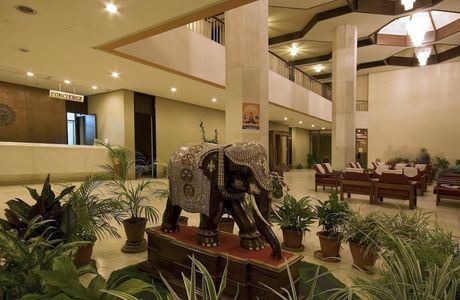 Hotel Dasaprakash Spa