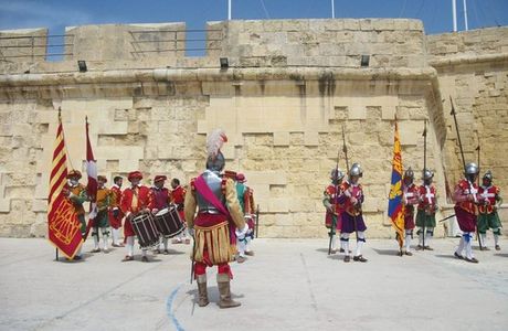 In Guardia Parade
