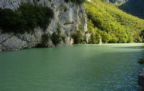 Furlo Pass 1