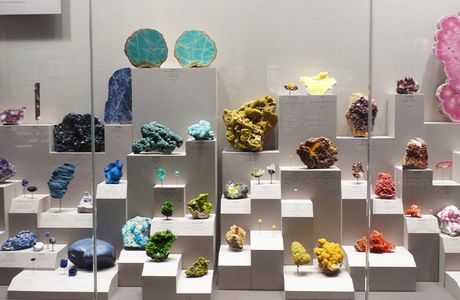 Natural Gems and Gemmological Museum
