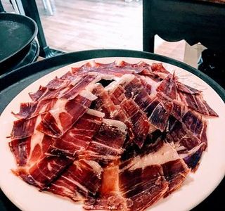 la Bodega del Jamon