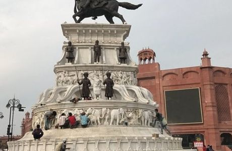 Maharaja Ranjit Singh Statue