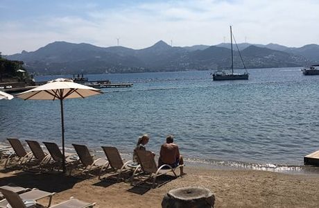 Xuma Beach Club