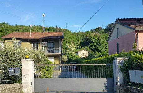 Viky V sarzana