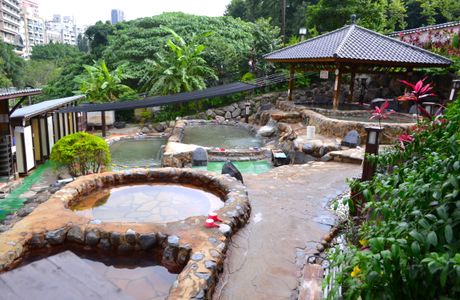 Xi'ning Gui'de Hot Spring
