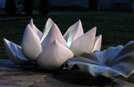 Junzi Lotus Sculpture