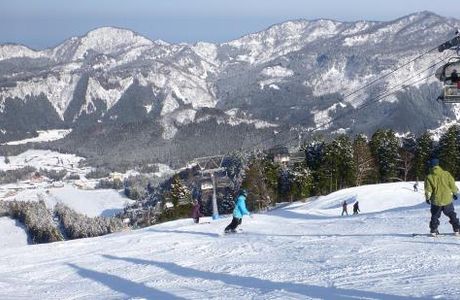 Tateyama Sanroku Ski Area