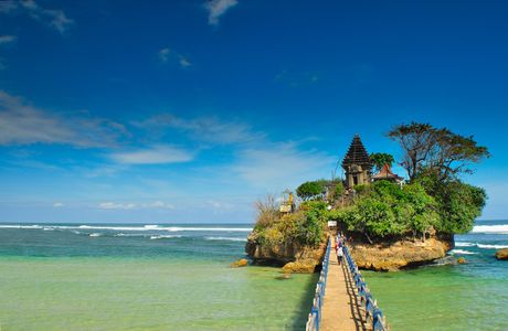 Balekambang Beach