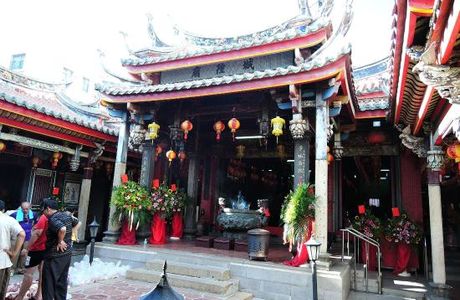 Renwenman Kongjian