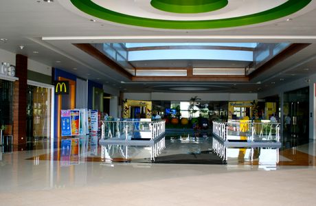 J-Mall