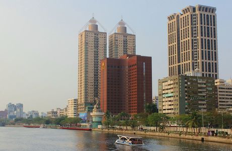 Ai He (Love River)