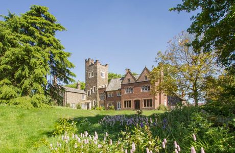 Abbots Oak Manor