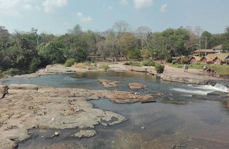 Poi Waterfall