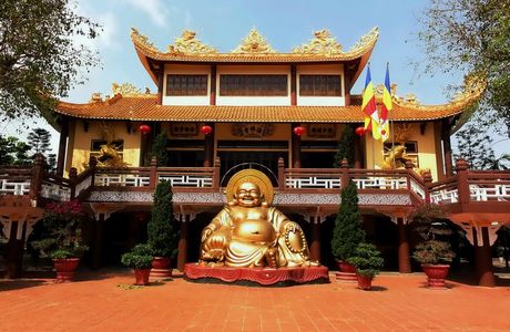 Phap Lam Pagoda