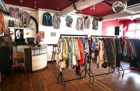 Not Just Vintage Shop