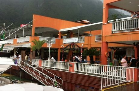 Shopping Piratas