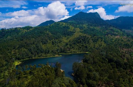 Cisanti Lake