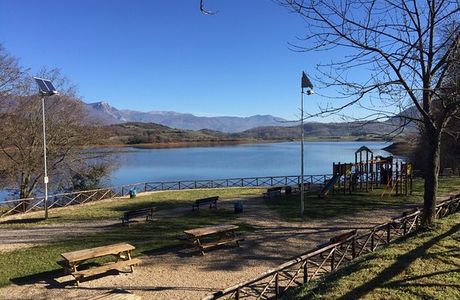 Lago di Canterno