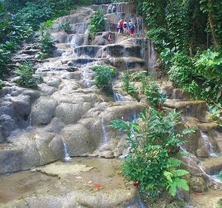 Konoko Falls & Park